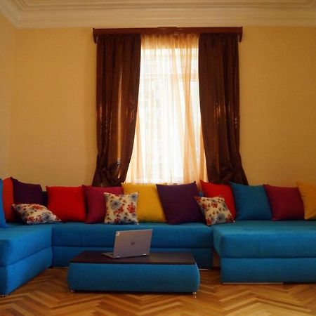 Arteast Hostel Yerevan Ngoại thất bức ảnh