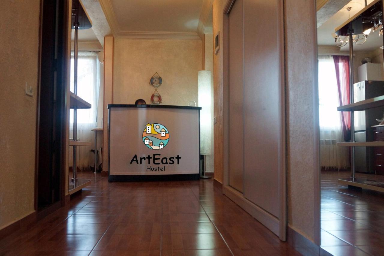 Arteast Hostel Yerevan Ngoại thất bức ảnh