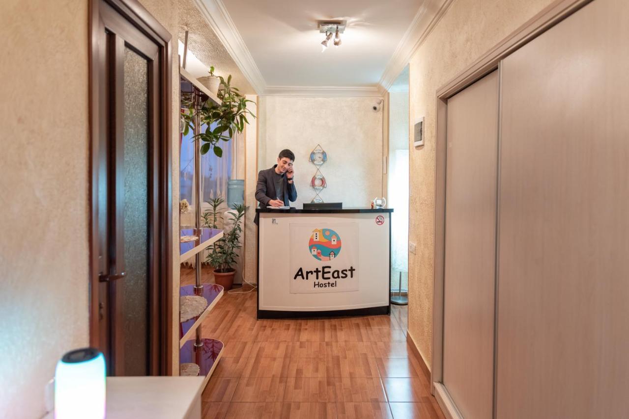 Arteast Hostel Yerevan Ngoại thất bức ảnh